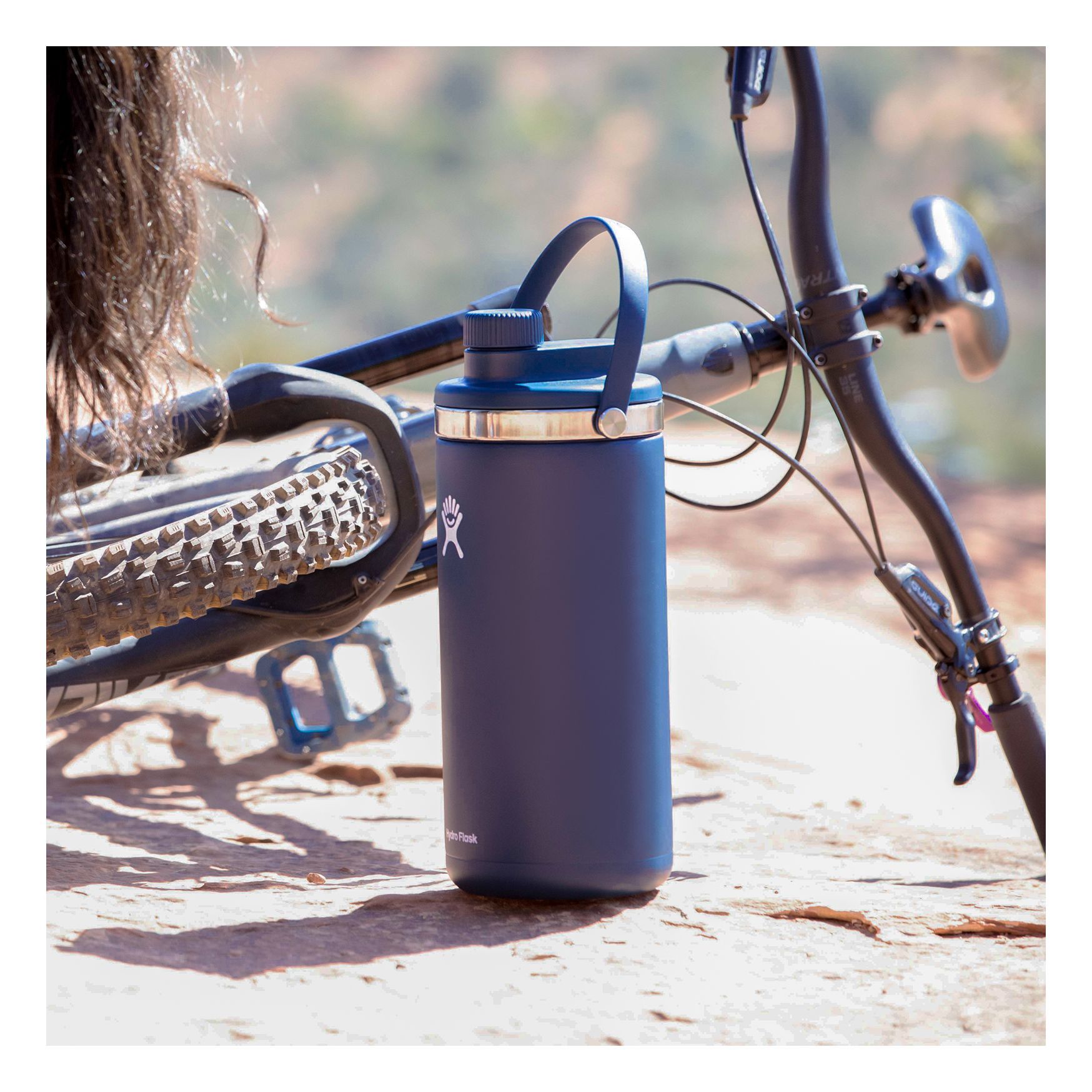 Hydro Flask 128 oz Oasis Bottles Svarta | NHBRQY-640